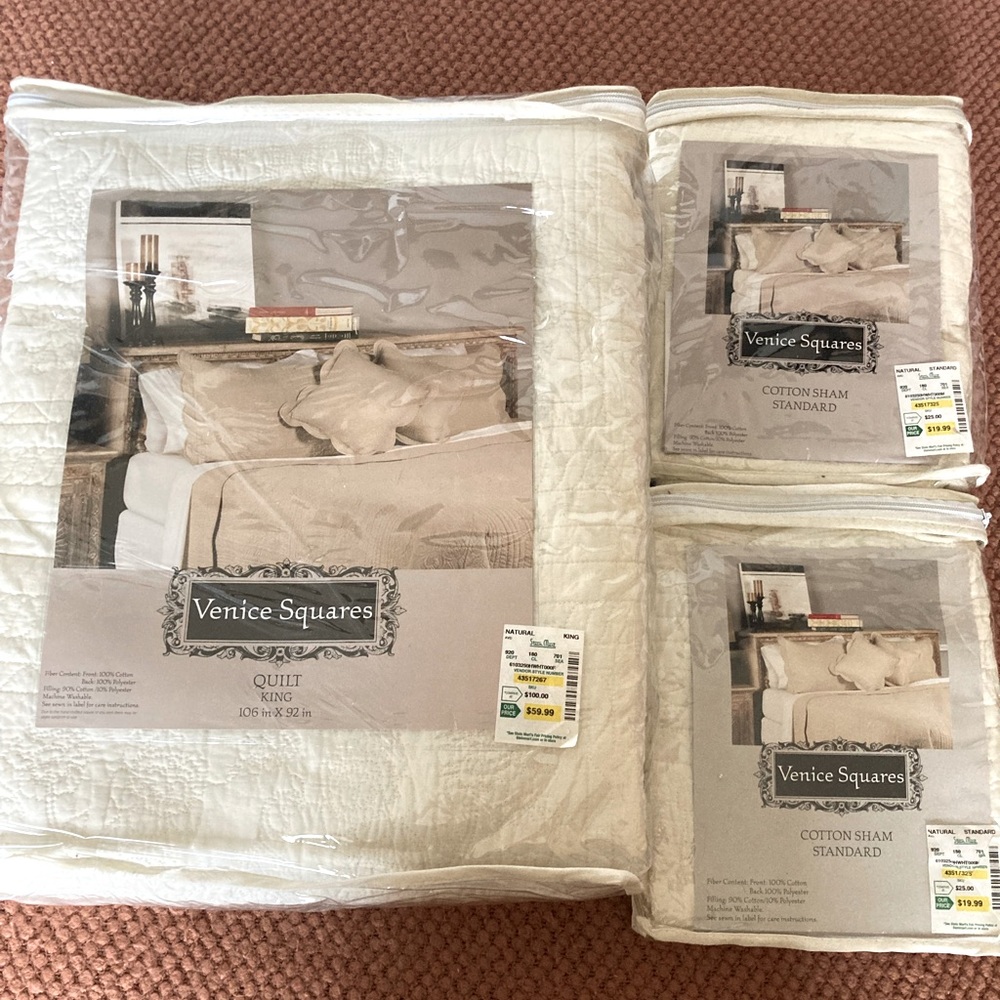 Beige King Quilt Set with 2 Shams ~ Venice Squares